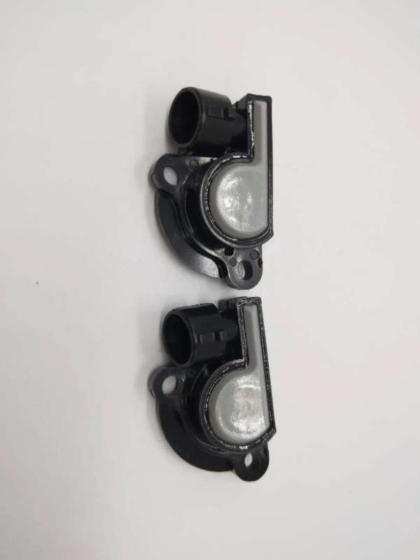 2PCS TPS Throttle Position Sensor For Opel Combo Kadett 17106682 17087654