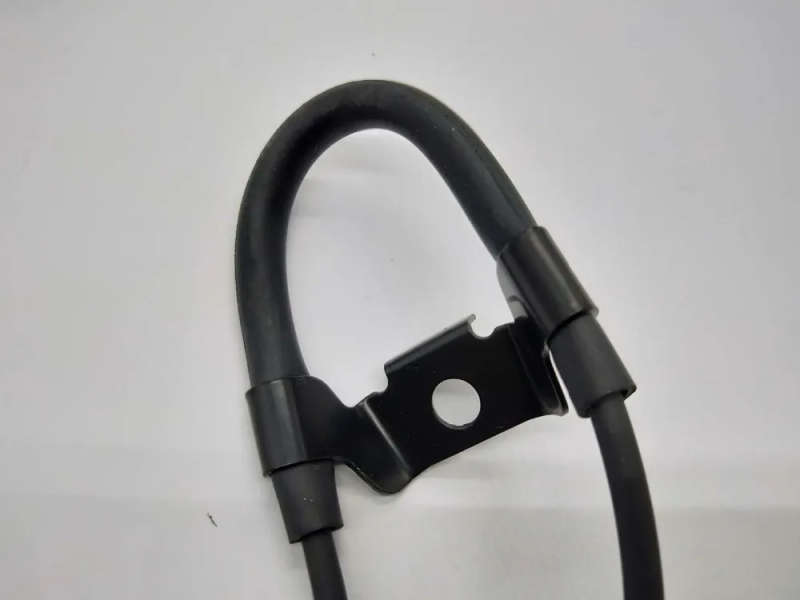 Auto ABS Wheel Speed Sensor ABS Sensor For Mitsubishi L200 2006 - 2011 07 08