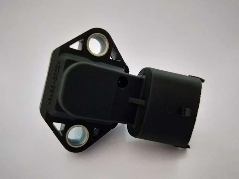 Intake Air Manifold Pressure Sensor For HYUNDAI Accent X-3 Subaru