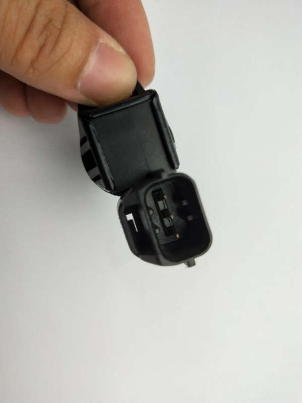 Camshaft position Sensor for Suzuki Vitara Swift Chevrolet Tracker