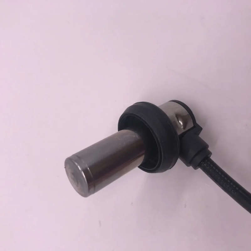 Rear Wheel ABS Speed Sensor FOR LAND ROVER FREELANDER 1997-2000