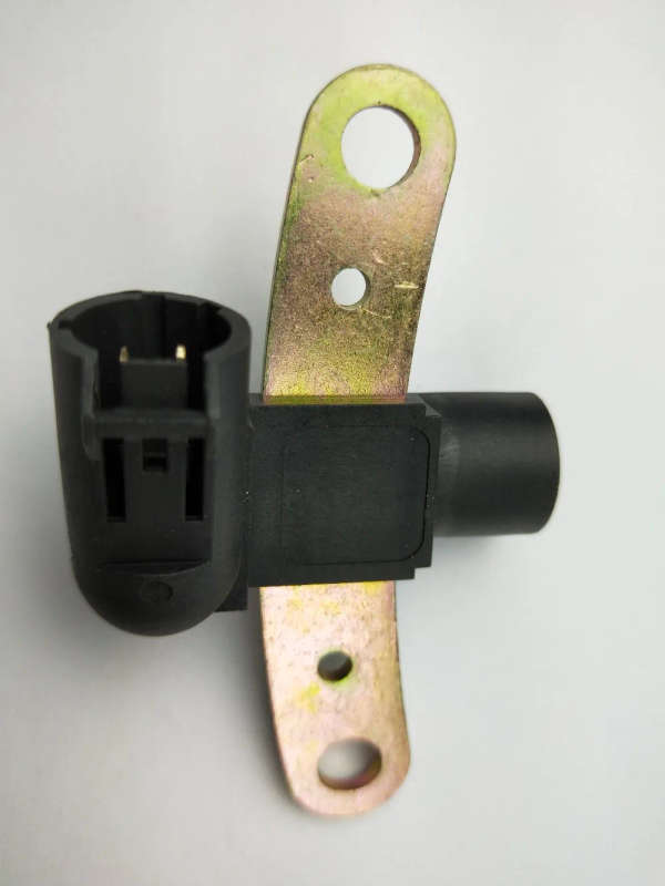 Camshaft Position Sensor For Renault Suzuki Nissan