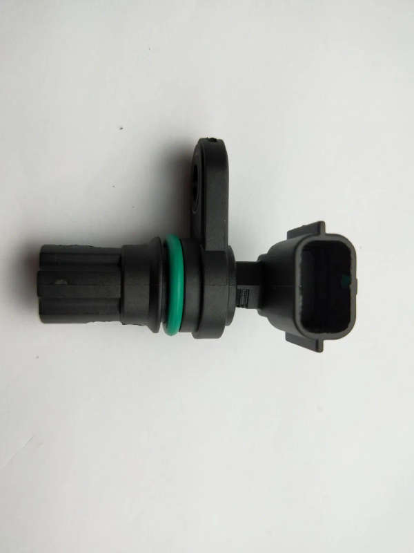 Camshaft position Sensor For Nissan Cube Sentra Versa Tiida 1.8L 2.0L