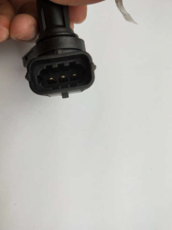 Camshaft Sensor For Hyundai i30 i20 ix35 i40/Kia Carens Soul Venga Rio