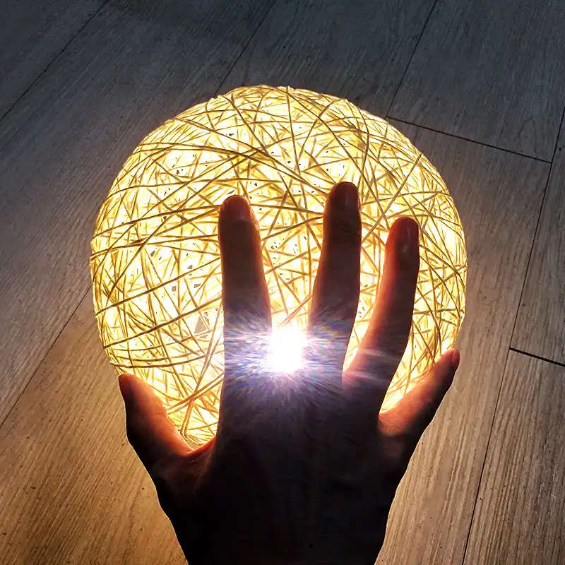 Art Round Moon LED Table Light