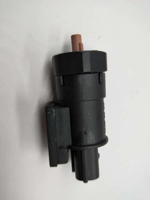 sensor Speedometer speed sensor for Peugeot car 9420237520 920700501 94202372520