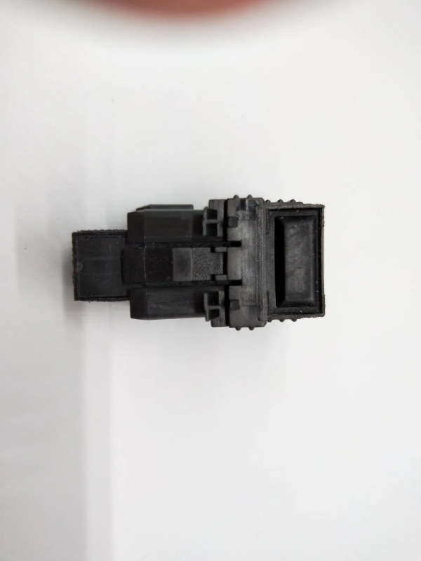 Brake Light Switch For BMW E38 E39 E46