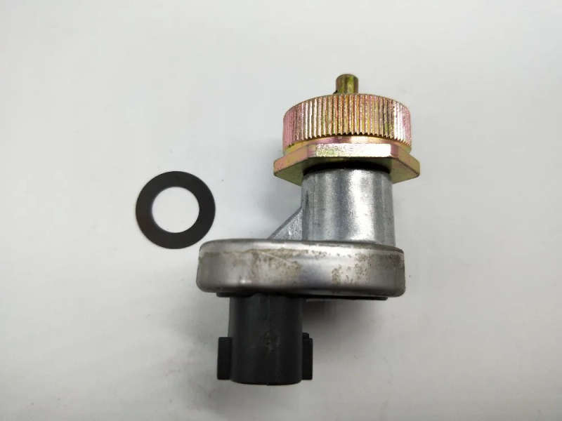 Odometer Speed Sensor For Toyota Previa Land Cruiser Lexus LX450 Isuzu