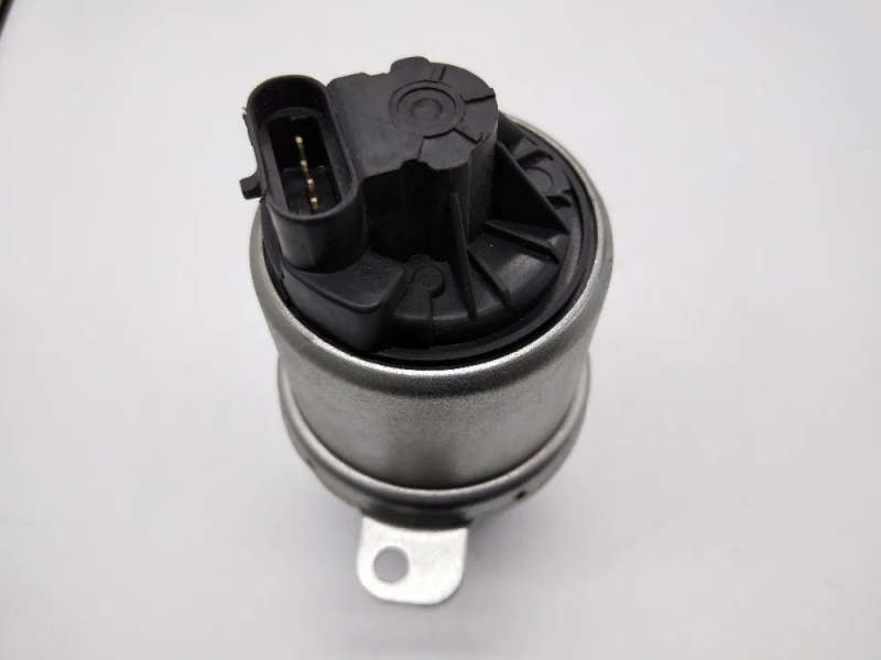 EGR VALVE FOR 05-07 Ford F-350 Super Duty 6.0L-V8 EGV1031