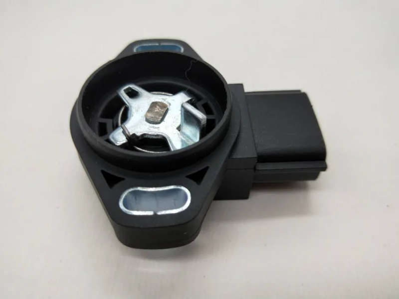 Throttle Position Sensor FOR Infiniti I30 Nissan Tsuru Urvan Almera Pickup