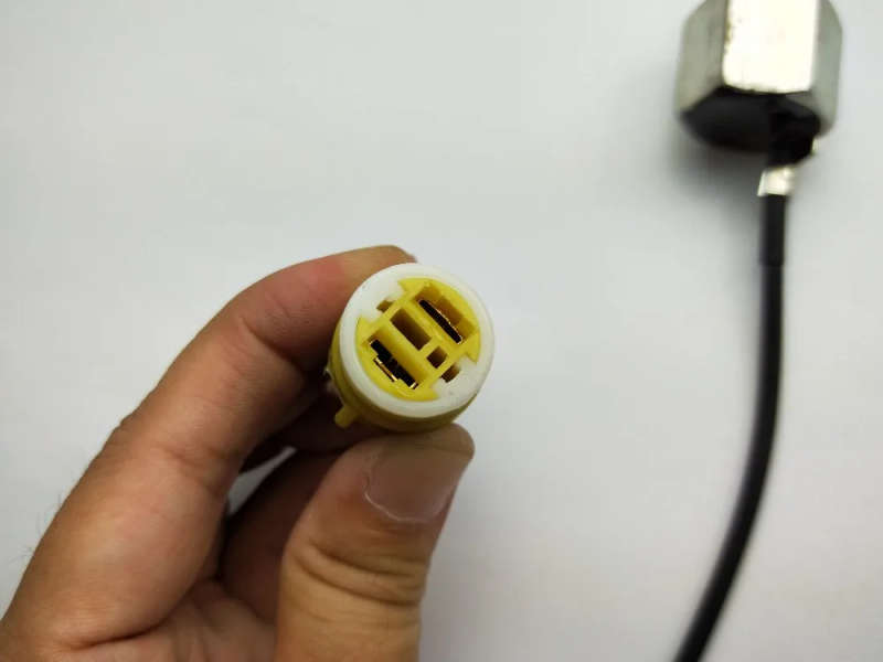 Knock Denotation Sensor OEM E1T25171A For Mitsubishi Mazda