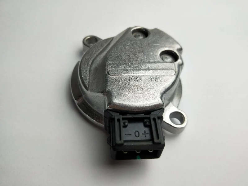 Camshaft position Sensor For VW BEETLE Bora Golf Passat POLO GEELY Audi A3 A4
