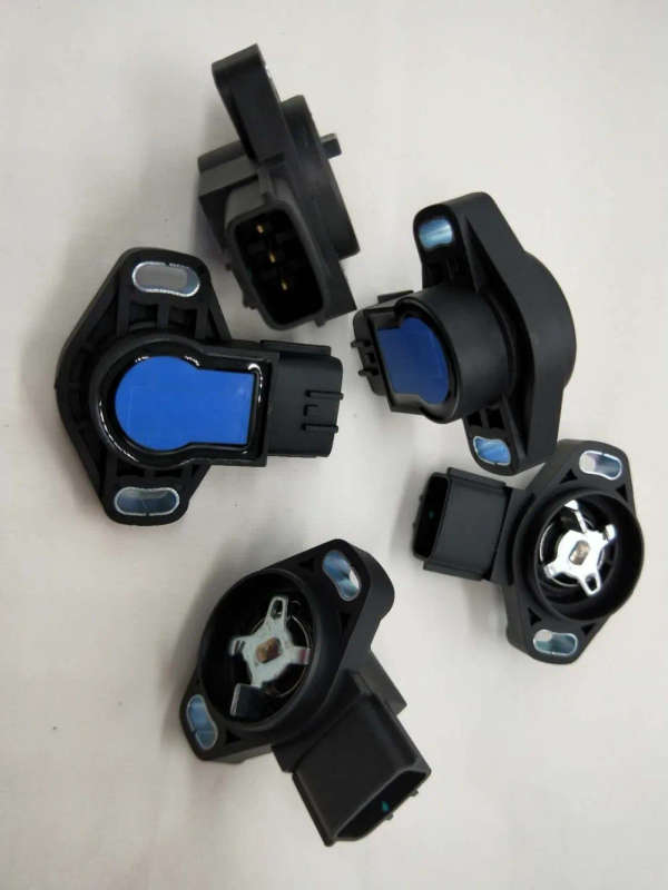 5PCS Throttle Position Sensor FOR Infiniti I30 Nissan Tsuru Urvan Almera Pickup