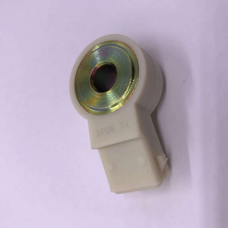Knock Sensor For 96-99 Mercedes Benz C230 C280 C36 E320 S320 SL320 / 2006 Toyota Matrix 31538928