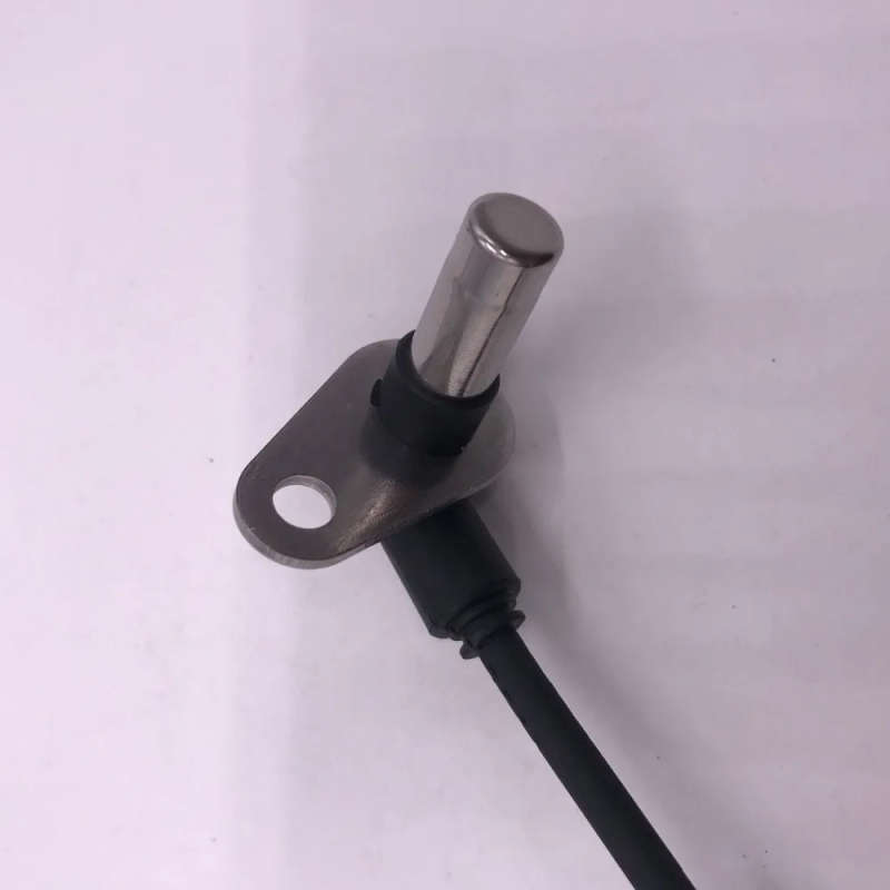ABS Sensor ABS Wheel Speed Sensor For Isuzu D-Max ARKA Front Right