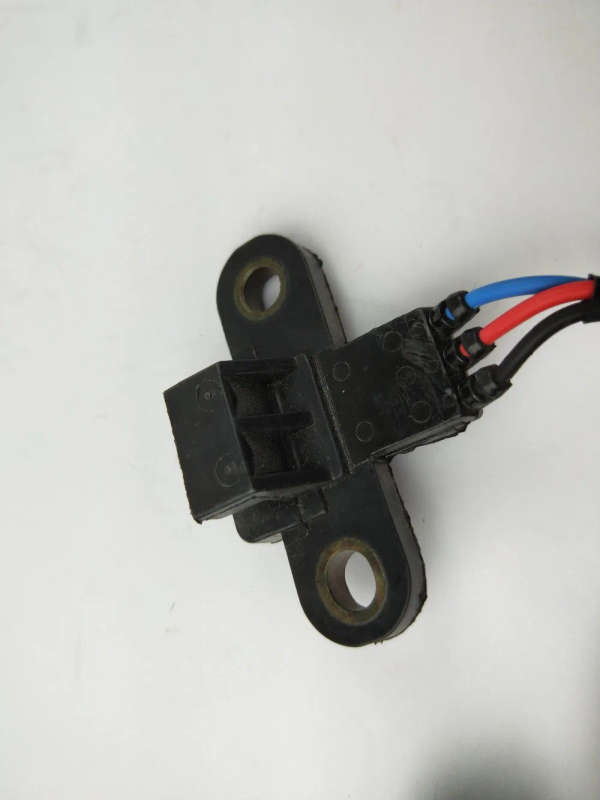 Crankshaft position sensor For Great Wall Mitsubishi Montero Sport 2.4L