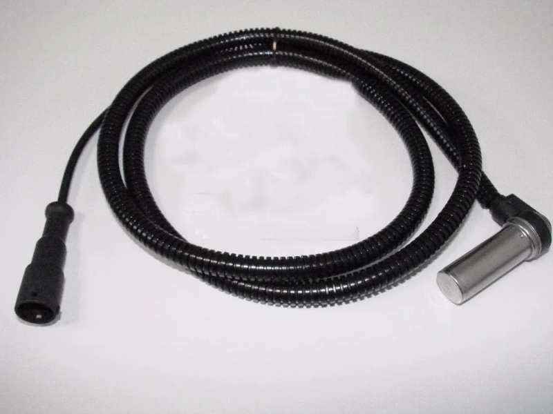 Truck Wheel Speed ABS Sensor parts for DAF Mercedes-Benz