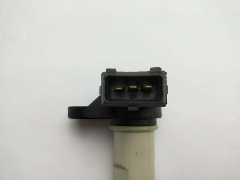 Camshaft Position Sensor for Nissan Sunny N16/B15 A29-662