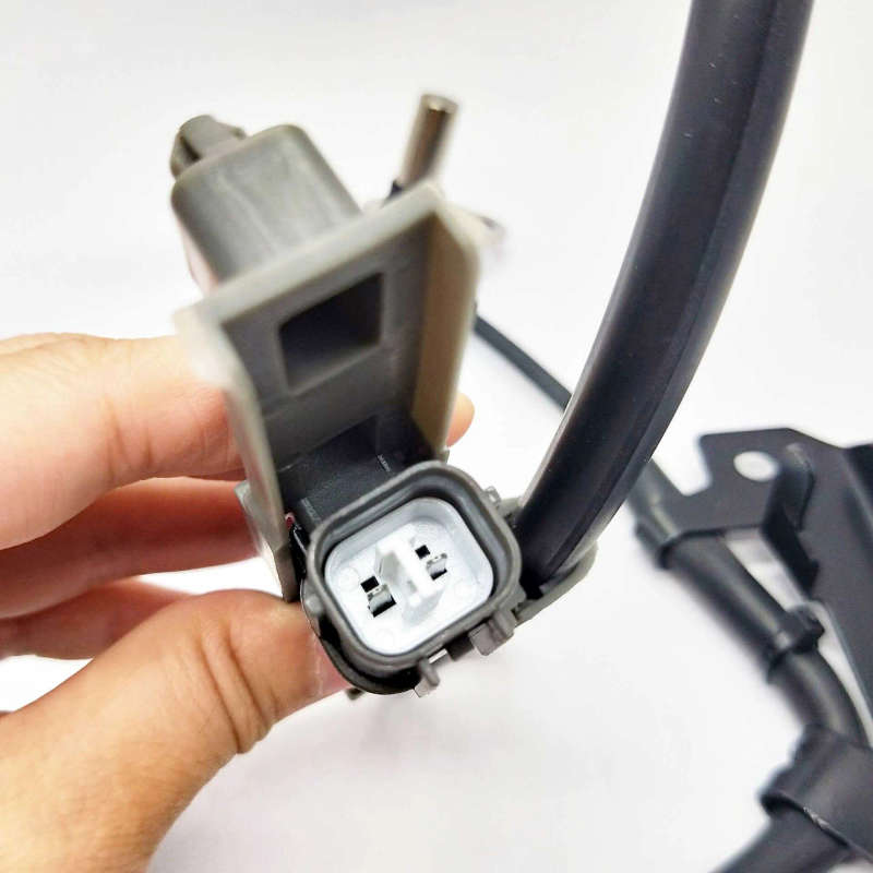 Front Left ABS Sensor For Isuzu D-Max ABS Wheel Speed Sensor 897387990151