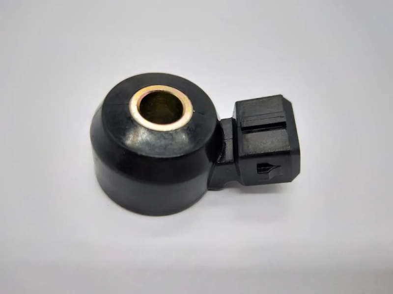 Knock Sensor For Infiniti G20 J30 Q45 I III QX4 Nissan 100 NX
