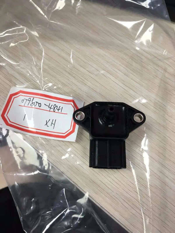 Intake Air Pressure Sensor For Toyota Daihatsu OEM 89420-97201 079800-4841