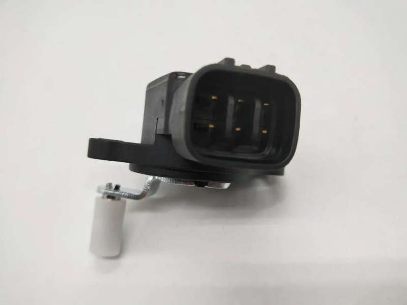 4PCS Throttle Position Sensor For Nissan 350Z Infiniti 350Z X-Trail Accelerator Pedal