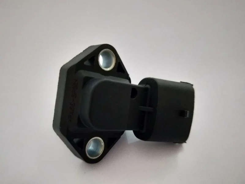Intake Air Manifold Pressure Sensor For HYUNDAI Accent X-3 Subaru
