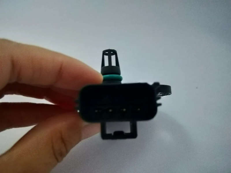 Intake Manifold Pressure Sensor For MAZDA 3 5 6 MPV II MX5 Ford Ranger Escape Focus