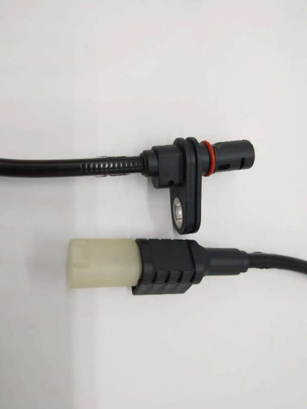 Right ABS Sensor for Mercedes-Benz W906 Sprinter w906 VW Crafter A9065404217
