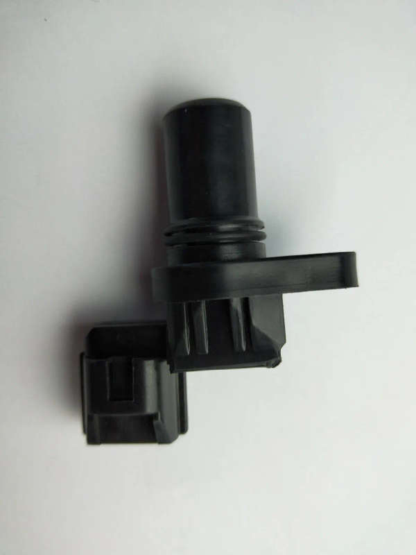 Camshaft position Sensor for Suzuki Vitara Swift Chevrolet Tracker