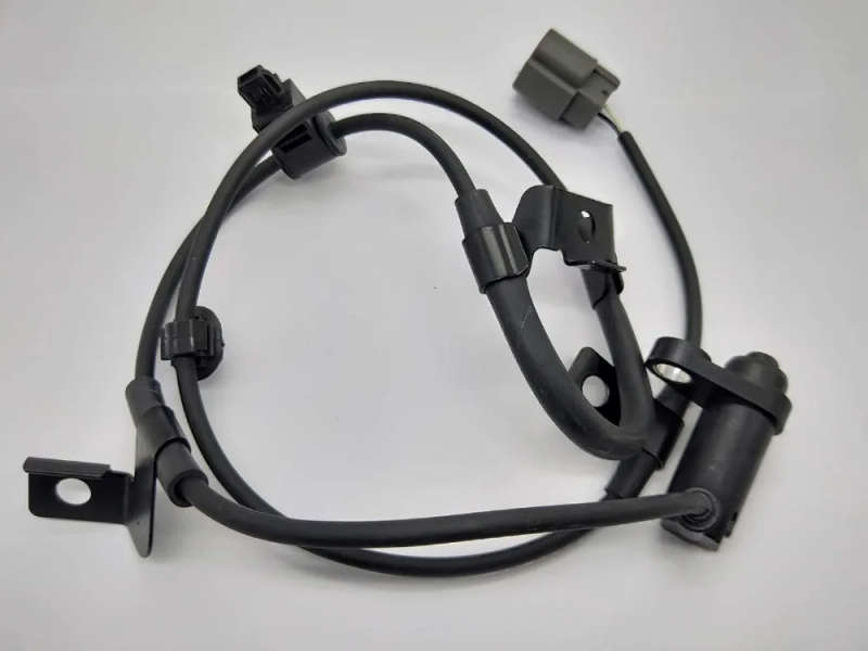 Auto ABS Wheel Speed Sensor ABS Sensor For Mitsubishi L200 2006 - 2011 07 08