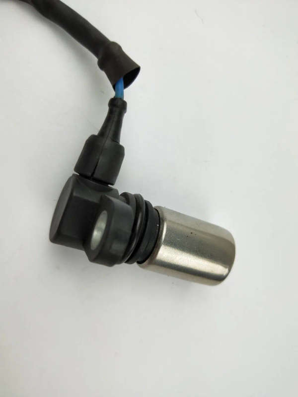 Crankshaft Position Sensor For Isuzu Excvavtor Hino 8973061131 8-97306113-1 029600-1290