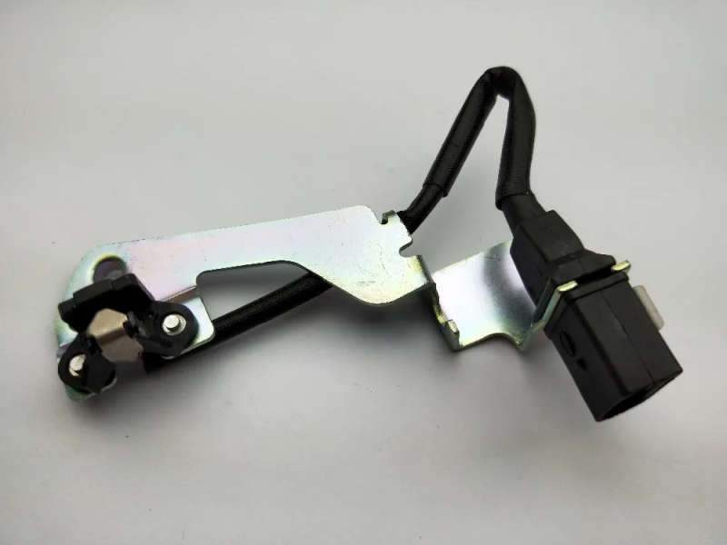 Crankshaft Position sensor FOR AUDI SEAT SKODA TRISCAN