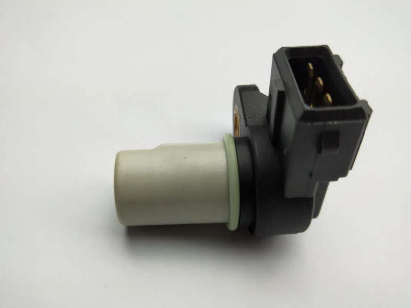 Camshaft Position Sensor for Nissan Sunny N16/B15 A29-662