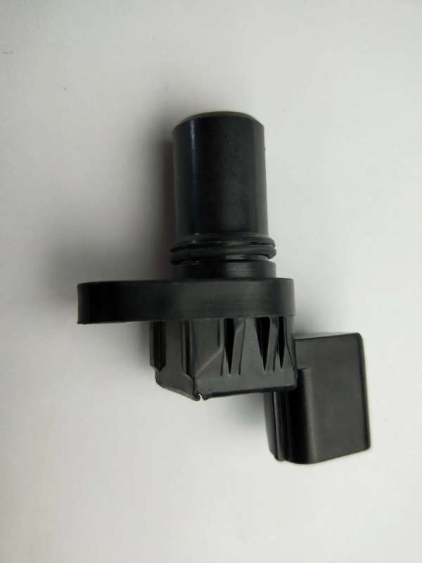 Camshaft position Sensor for Suzuki Vitara Swift Chevrolet Tracker