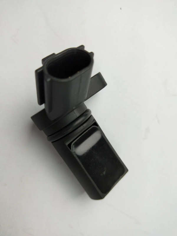 Camshaft Position Sensor for Infiniti Nissan 350Z Altima Armada Frontier