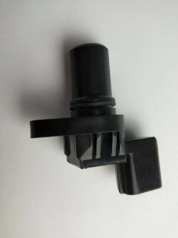 Camshaft position Sensor for Suzuki Vitara Swift Chevrolet Tracker