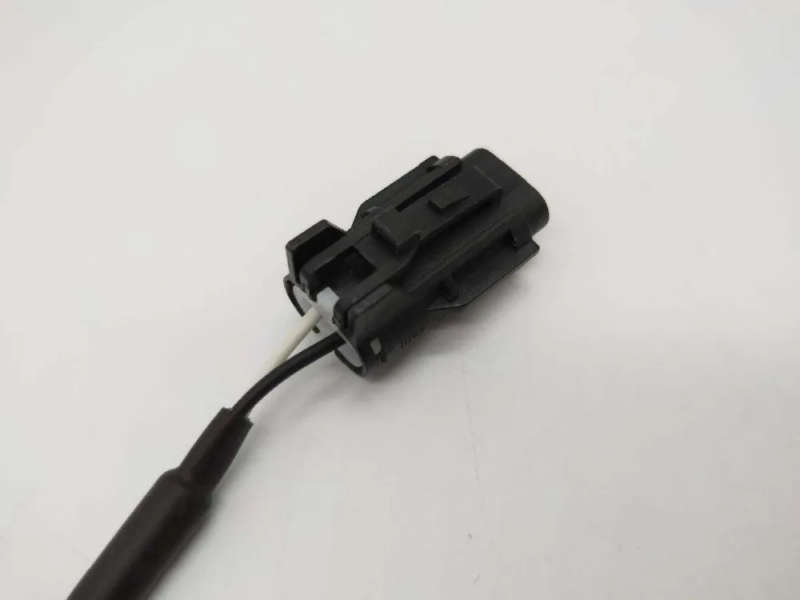 Auto ABS Wheel Speed Sensor Rear Right for Mitsubishi FUSO CANTER PRESTIJ FURO/5 MK585280 0265008710
