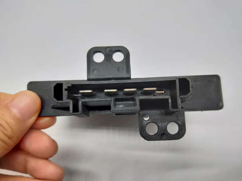 Heater Blower Resistor Control For Nissan Terrano R20