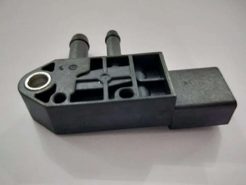 Pressure Sensor For AUDI A3 A4 A6 A8 Q7 SEAT SKODA Fabia ROOMSTER