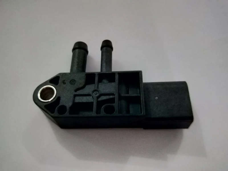 Pressure Sensor For AUDI A3 A4 A6 A8 Q7 SEAT SKODA Fabia ROOMSTER