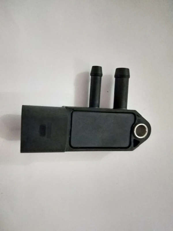Pressure Sensor For AUDI A3 A4 A6 A8 Q7 SEAT SKODA Fabia ROOMSTER