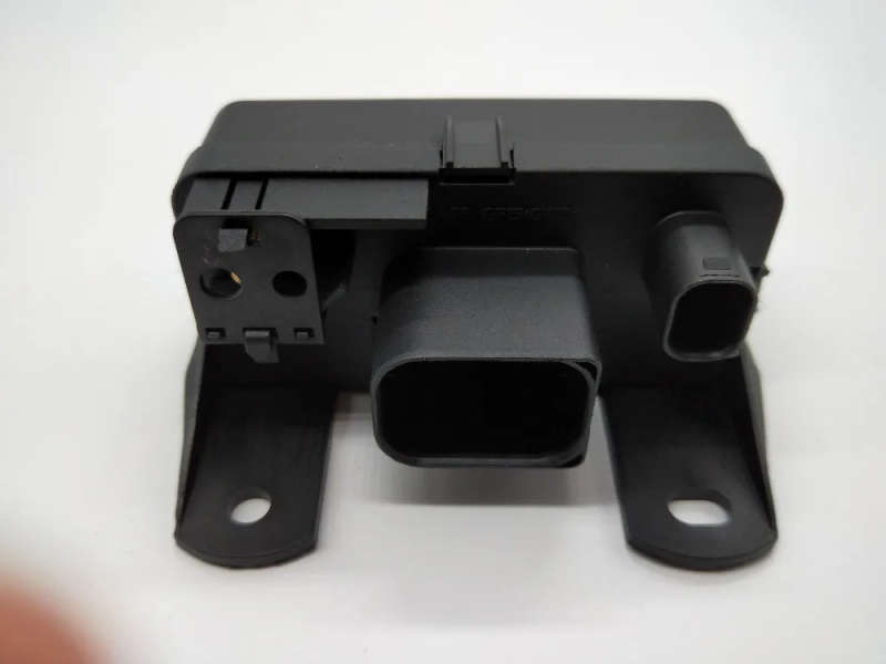 6 Pin Glow Plug Relay Control Module For Mercedes Benz W202 W203 S202 S203 W210 W211 S210 W163 W220