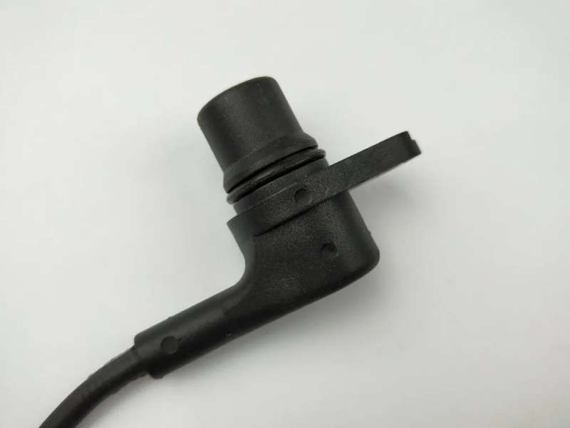 Crankshaft position sensor CKP sensor for DEUTZ 04194021EC 4194021