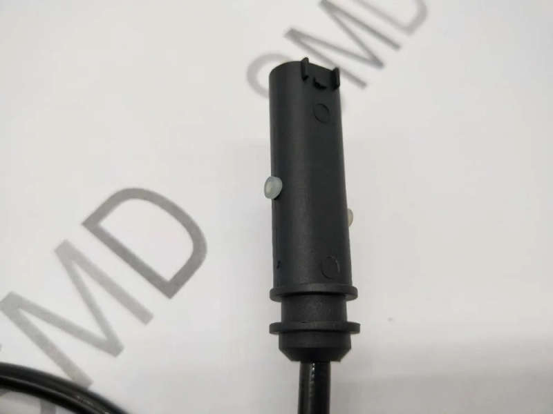 ABS Front Wheel Speed Sensor for BMW X Series E53 E70 E71 E83 10-17