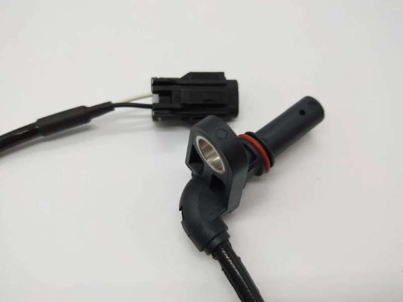 Auto ABS Wheel Speed Sensor Rear Right for Mitsubishi FUSO CANTER PRESTIJ FURO/5 MK585280 0265008710