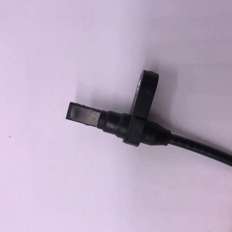 Front left ABS Wheel Speed Sensor for 2006-2012 Toyota Yaris AND 100