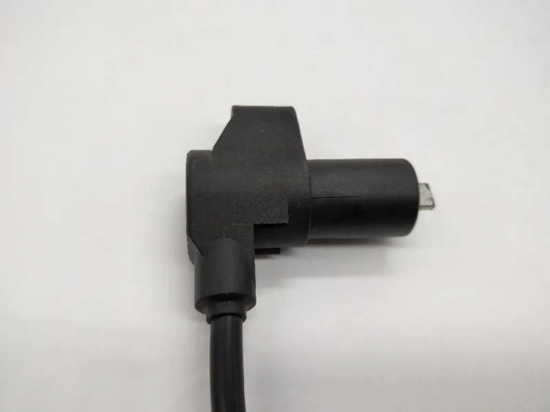 Front ABS Brake Sensor For Citroen Berlingo Peugeot 306 Partner Leff /Right