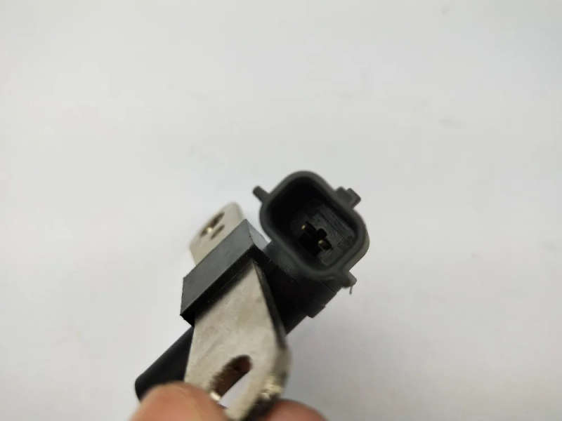 Crankshaft Position Rotation Sensor For Renault sandero Stepway logan 1.4 1.6