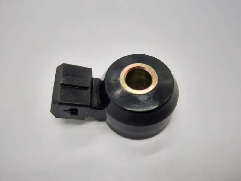 Knock Sensor For Infiniti G20 J30 Q45 I III QX4 Nissan 100 NX